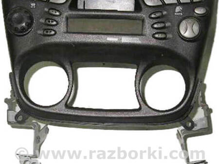ФОТО магнитофон для Nissan Almera N16 (00-06) Київ