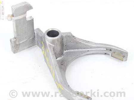 ФОТО Вилка переключения передач для Nissan Almera N16 (00-06) Київ