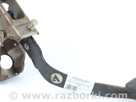 ФОТО Педаль сцепления для Nissan Almera N16 (00-06) Київ