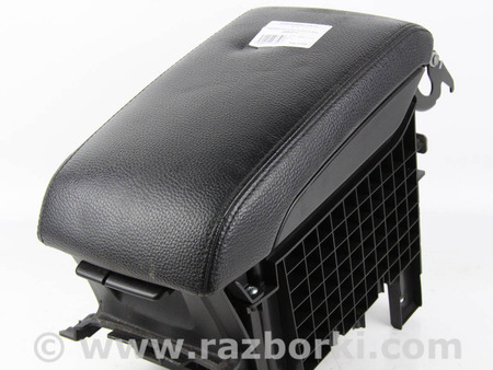 ФОТО Подлокотник кожа верхняя часть для Subaru Outback IV BM/BR (09-14) Київ
