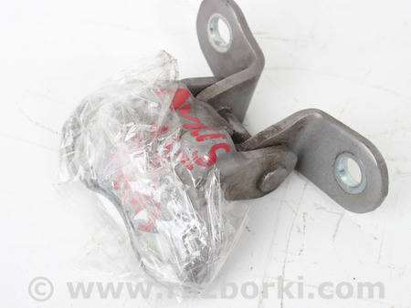ФОТО Петля двери передней правой низ для Toyota Auris E180 (12-18) Київ