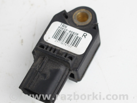 ФОТО Датчик удара боковой задний для Toyota Avensis T250 (02.2003-10.2009) Київ