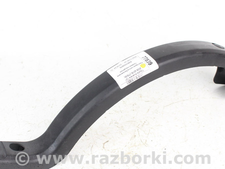 ФОТО Накладка петли крышки багажника правая для Toyota Avensis T270 (10.2008-12.2012) Київ