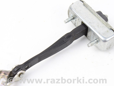 ФОТО Ограничитель двери задний правый для Toyota Camry 70 XV70 (17-23) Київ