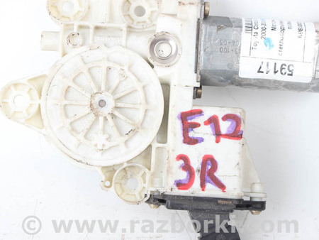 ФОТО Моторчик стеклоподъёмника задний правый для Toyota Corolla E120 (08.2000-02.2007) Київ