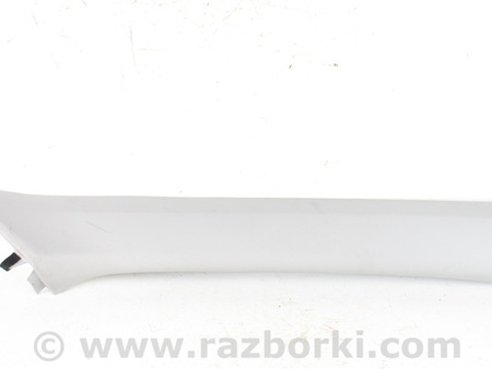 ФОТО Накладка стойки передней правой верхняя для Toyota Corolla E16/E17 (2012-2018) Київ
