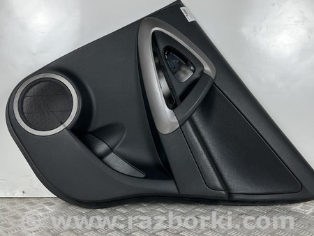 ФОТО Карта двери задняя правая (кожа) для Toyota RAV-4 III CA30W/XA30 (05-16) Київ