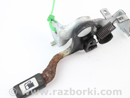 ФОТО Ручка лючка бензобака для Toyota RAV-4 III CA30W/XA30 (05-16) Київ