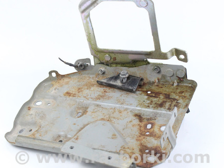ФОТО Полка аккумуляторная для Nissan Note E12 (2012-2019) Київ