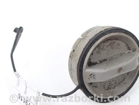ФОТО Крышка бака топливного для Toyota RAV-4 II CA20W/XA20 (00-05) Київ