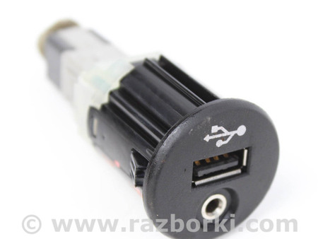 ФОТО Разъём под USB/AUX для Nissan Juke (10-19) Київ