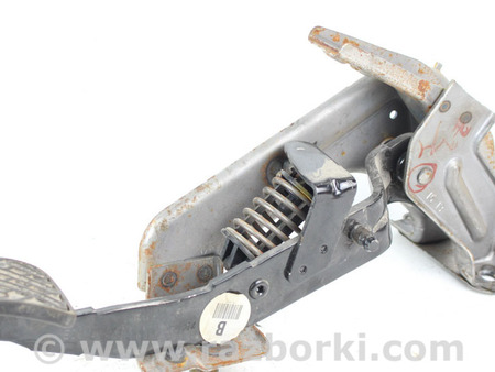 ФОТО Педаль сцепления для Nissan Qashqai J10 (06-13) Київ
