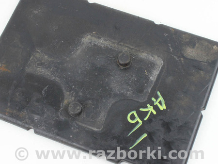 ФОТО Полка аккумуляторная для Toyota Camry (все года выпуска) Київ