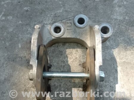 ФОТО Кронштейн двигуна для Mitsubishi Outlander XL CW (05-12) Київ
