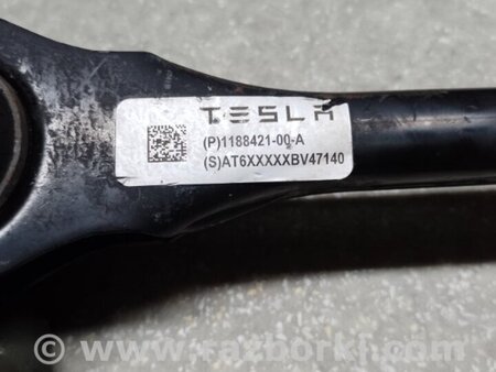 ФОТО Важіль задньої підвіски поперечний верхній для Tesla Model Y (19-26) Київ