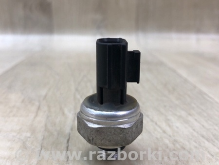 ФОТО Датчик тиску кондиціонера для Nissan Versa B17 Київ