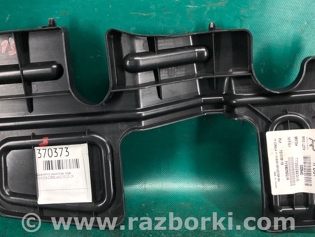 ФОТО дефлектор радіатора для Toyota Corolla E170 Київ
