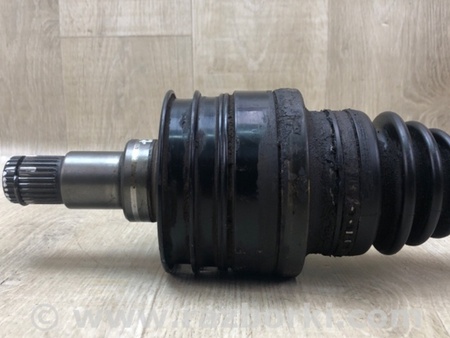 ФОТО Привід передній для Toyota Sequoia (01-07) Київ