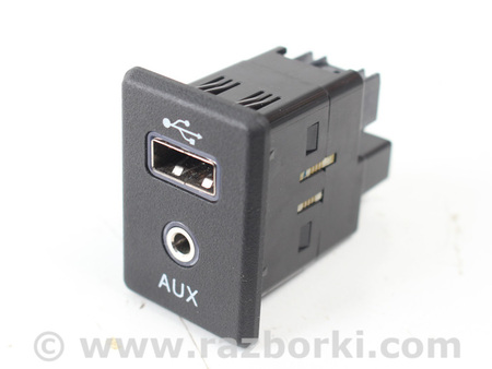 ФОТО Блок AUX-USB для Nissan X-Trail T32 /Rogue (2013-) Київ