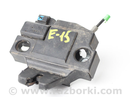 ФОТО Замок крышки багажника для Toyota Corolla E140/E150 (11.2006-08.2013) Київ