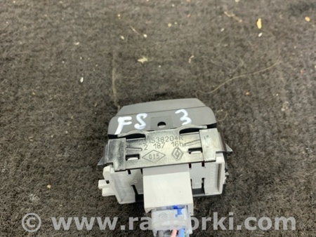 ФОТО Кнопка для Renault Megane 3 (08-16) Київ