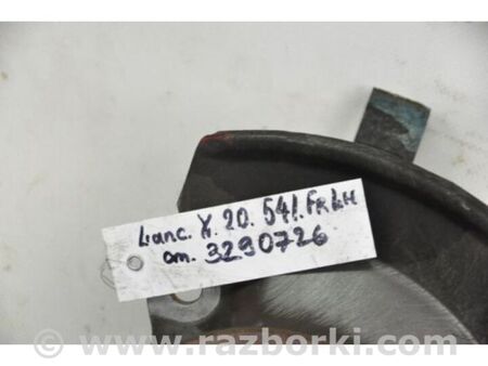 ФОТО Кулак поворотний для Mitsubishi Lancer X 10 (08-17) Київ