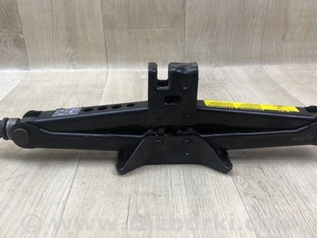 ФОТО Домкрат для Toyota Camry 40 XV40 (06-11) Київ