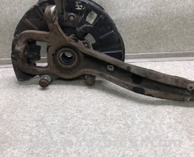 Кулак поворотний Audi (Ауди) Q7 4L (05-15)
