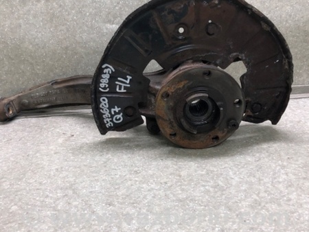 ФОТО Кулак поворотний для Audi (Ауди) Q7 4L (05-15) Київ