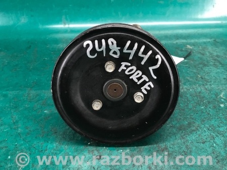 ФОТО Водяний насос для KIA Cerato 2 TD (08-12) Київ