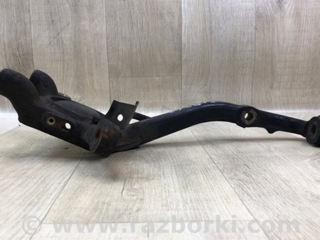 ФОТО Кулак поворотний для Toyota 4Runner N250+ (00-20) Київ