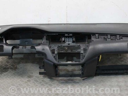 ФОТО Накладка торпедо с подушкой для Mitsubishi Lancer IX 9 (03-07) Київ