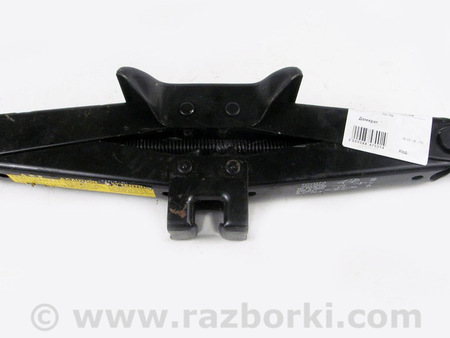 ФОТО Домкрат для Toyota Auris E150 (06-12) Київ