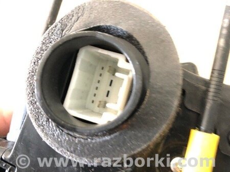 ФОТО Замок двері для Toyota Auris E150 (06-12) Київ