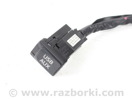 ФОТО Блок AUX-USB для Lexus CT200 ZWA10 +рест (11-17) Київ