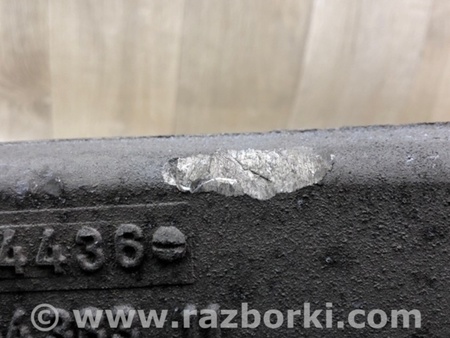 ФОТО Важіль задньої підвіски нижній поперечний для Audi (Ауди) A4 IV B8 8K (07-15) Київ