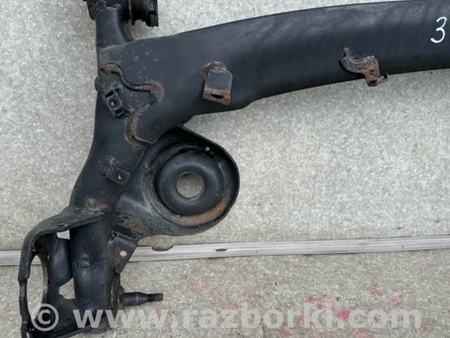 ФОТО Балка задньої підвіски для Toyota Sienna (11-16) Київ