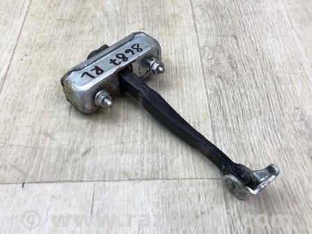 ФОТО Обмежувач дверей для Toyota Camry 70 XV70 (17-23) Київ