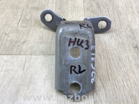 ФОТО Петля двері нижня для Toyota Camry 70 XV70 (17-23) Київ