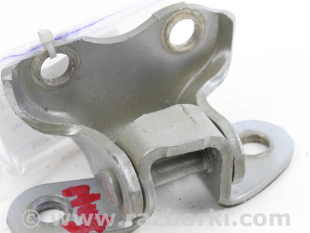 ФОТО Петля двери передней левой низ для Toyota Camry 50 XV55 (14-18)  Київ