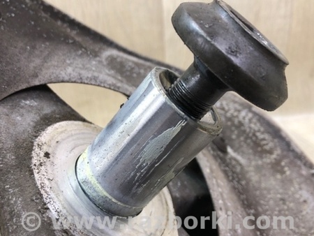 ФОТО Цапфа для Audi (Ауди) A4 IV B8 8K (07-15) Київ
