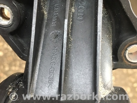 ФОТО Пластик для Audi (Ауди) A4 V B9 - 8W (2015-) Київ