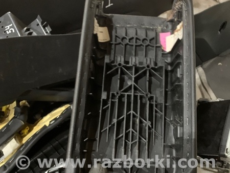 ФОТО Крышка подлокотника для Audi (Ауди) A3 III 8V (12-20) Київ