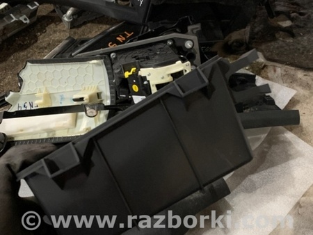 ФОТО Подлокотник для Audi (Ауди) A3 III 8V (12-20) Київ