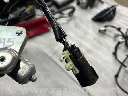 ФОТО Замок двери багажника для Ford Explorer V U502 (10-19) Київ