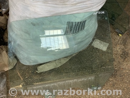 ФОТО Стекло задней правой двери для Subaru Forester SG S11 (02-08) Київ