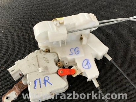 ФОТО Замок двери передний правый для Subaru Forester SG S11 (02-08) Київ