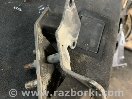 ФОТО Подушка КПП для Subaru Forester SG S11 (02-08) Київ