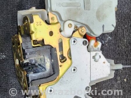 ФОТО Замок двери передний правый для Subaru Forester SG S11 (02-08) Київ