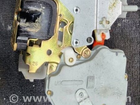 ФОТО Замок двери передний левый для Subaru Forester SG S11 (02-08) Київ
